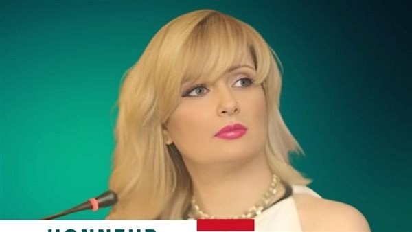 تكريم الكاتبة هند الصنعاني في مهرجان الدشيرة الدولي