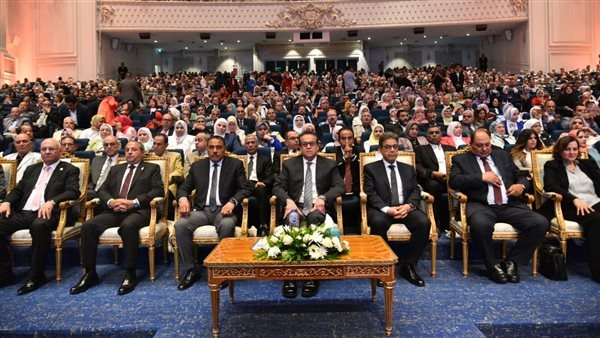 وزير الصحة يشارك في الاحتفالية باليوم العالمي للطبيب البيطري