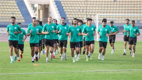 ميمي عبدالرزاق يقود مرانه الأول كمدرب للمصري
