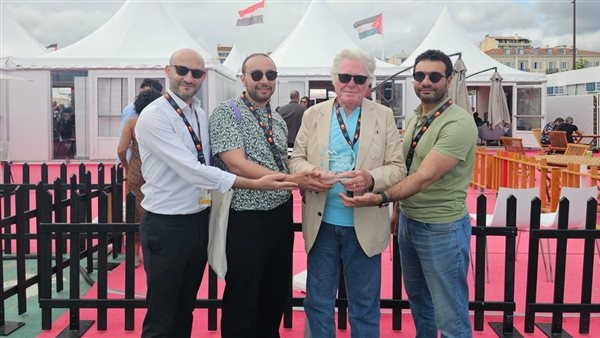 الجناح المصري في سوق مهرجان كان يفوز بجائزة أفضل جناح لعام 2025