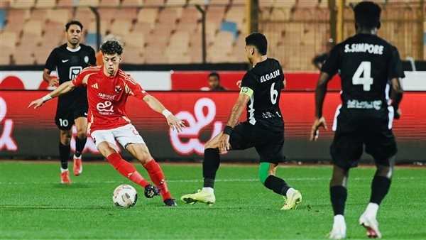الأهلي يحقق فوزا قاتلا على البنك الأهلي ويلامس درع الدوري