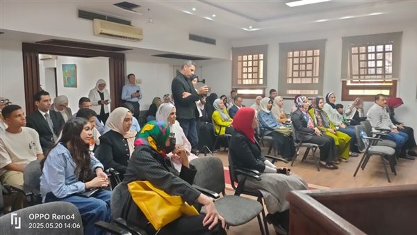 «العزازي» يفتتح معرض مسابقة «عدسة فنان».. ويكرم الفائزين بـ"الأعلى للثقافة"