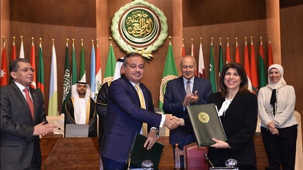 تكريم الرئيس التنفيذي لـ«أبو ظبي الإسلامي مصر» خلال احتفالية اليوم العربي للاستدامة