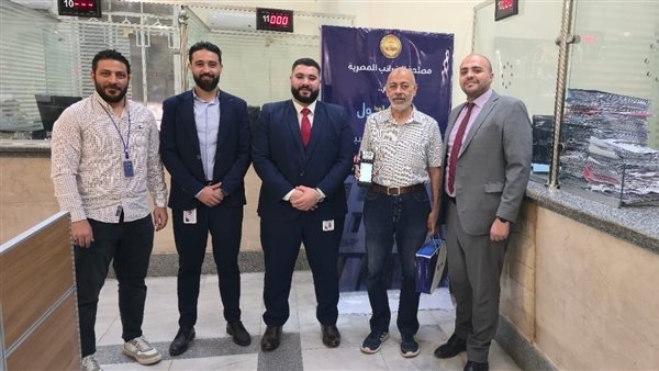 شركاء خطوة بخطوة.. «الضرائب» تسلم «مجانًا» أجهزة نقاط البيع POS