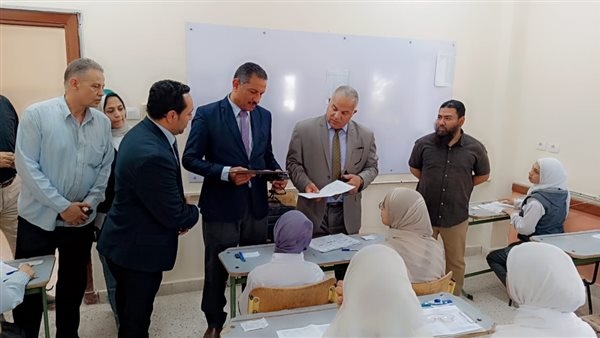انتظام سير امتحانات النقل بالفيوم.. صور