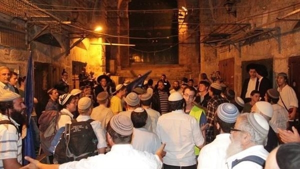 مستوطنون ينظمون مسيرات استفزازية في القدس المحتلة