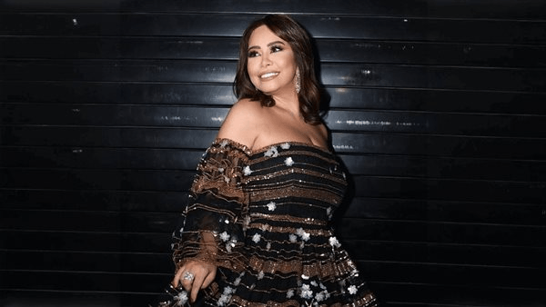 "خلافات حول كلمات السر".. التحقيق مع مدير صفحات الفنانة شيرين عبد الوهاب
