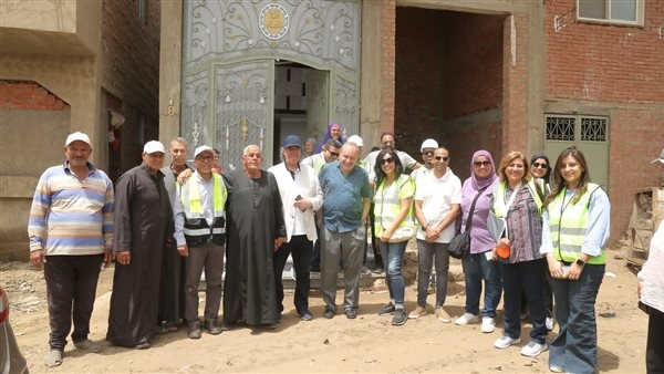 وفد من البنكي الدولي والآسيوي يتفقد مشروعات الصرف الصحي الجاري تنفيذها بمركز تلا