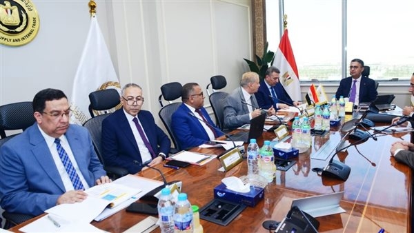 وزير التموين يشدد على تطوير مطاحن شمال القاهرة ورفع كفاءتها