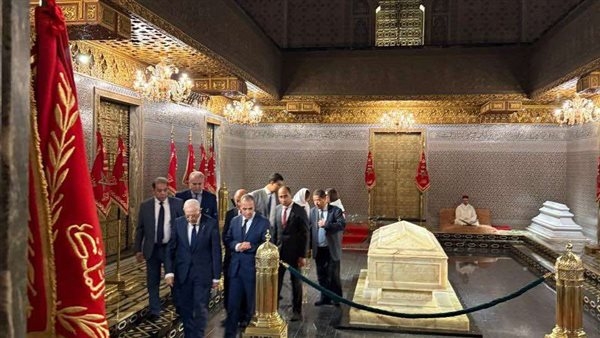 وزير الخارجية يزور ضريح ملكيّ المملكة المغربية الراحلين "محمد الخامس" و"الحسن الثاني"
