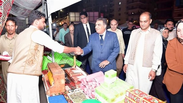محافظ الدقهلية يقرر مد فترة معرض كنوز مطروح حتى 3 يونيو