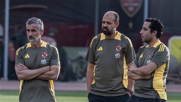 ريبيرو يقود تدريبات الأهلي للمرة الأولى.. "صور"