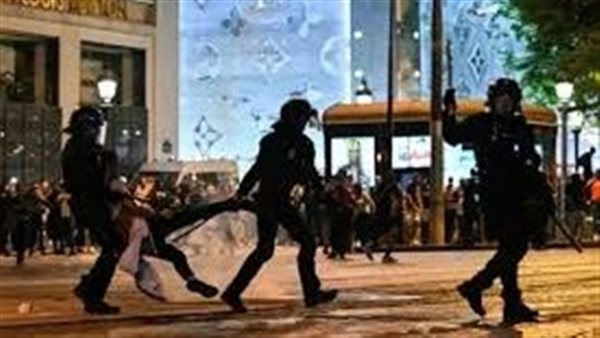 بعد تتويج باريس سان جيرمان.. ليلة دامية عاشتها فرنسا