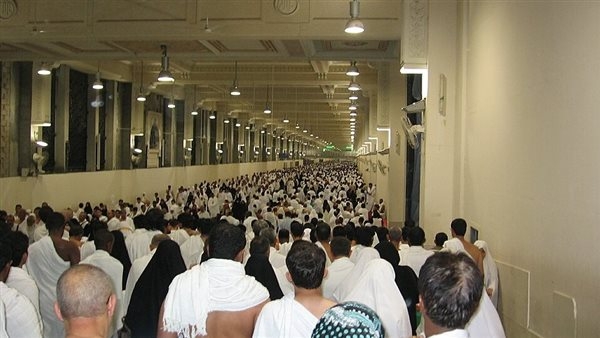 السعي بين الصفا والمروة.. قصة إلهية عظيمة تعكس صبر السيدة هاجر وإيمانها بالله