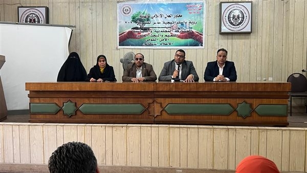 إعلام الفيوم ينظم ملتقى حواريا موسعا مع القوى الشبابية.. صور