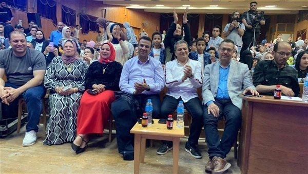 عروض إبداعية لطلاب كفر الشيخ خلال فعاليات الملتقى المسرحي بالجامعة