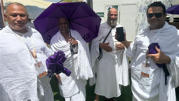 آلاف الحجاج يتوجهون إلى مسجد نمرة عقب خطبة عرفات