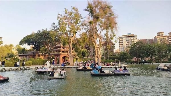 الحديقة اليابانية تشهد احتفالًا بأول أيام عيد الأضحي