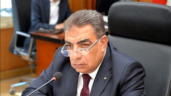 محافظ الدقهلية: 3 ورديات يوميا لجمع القمامة من الشوارع خلال إجازة العيد