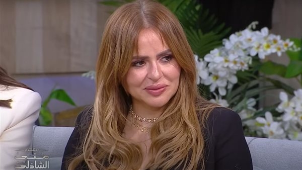 مها الصغير: رفضت فرصة للتمثيل أمام أحمد زكي.. وأستعد لإقامة معرض فني للوحاتي