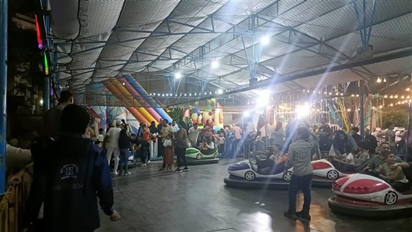 إقبال كبير من المواطنين في الدقهلية على الحدائق ثاني أيام عيد الأضحى.. صور