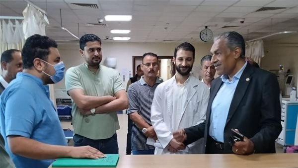 محافظ مطروح: إقالة نائب رئيس مدينة برانى وإحالة مدير النظافة للتحقيق
