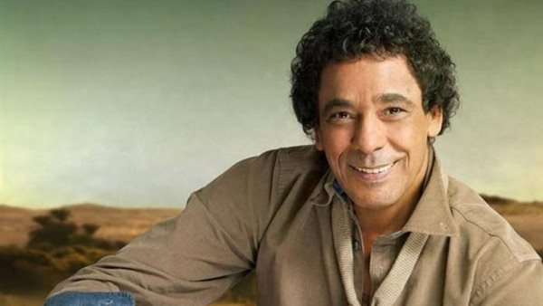 طرح أغنية ملامحنا أولى أغاني ألبوم محمد منير الجديد.. فيديو