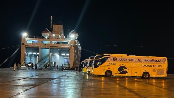 وصول 132 حاجا من حجاج البر و3 باصات حج عبر ميناء نويبع
