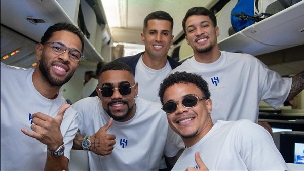 بعثة الهلال السعودي تصل واشنطن للمشاركة في كأس العالم للأندية 2025.. صور