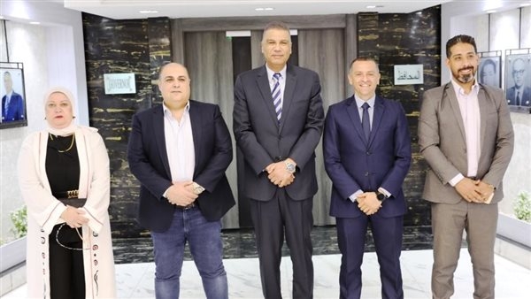 توقيع بروتوكول شراكة بين محافظة أسوان وقصور الثقافة لاستغلال مسرح "فوزي فوزي"