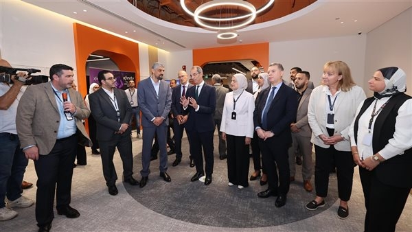 وزير الاتصالات: 4000 فرصة عمل جديدة باستثمارات 135 مليون دولار في خدمات التعهيد
