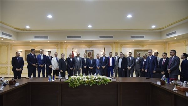 بالصور.. وفد بعثة الاتحاد الأوروبي يبحث التعاون في المشروعات الاستثمارية والتنموية ببورسعيد