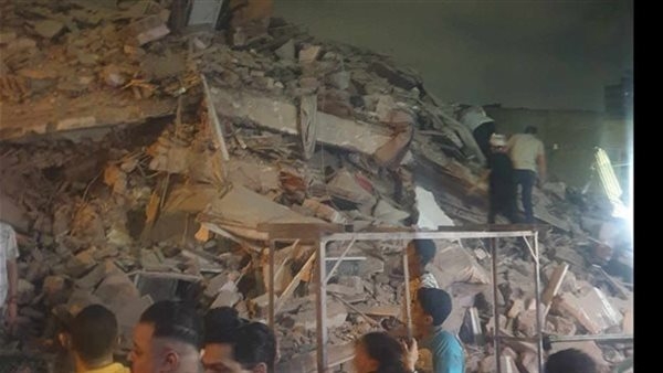«قلتله انزل بسرعة البيت بيقع».. والد الطالب سمير يروي اللحظات الأخيرة قبل انهيار عقار السيدة زينب