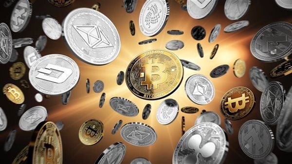 أسعار العملات الرقمية اليوم.. ارتفاع طفيف في بيتكوين وتراجع بسولانا وكاردانو