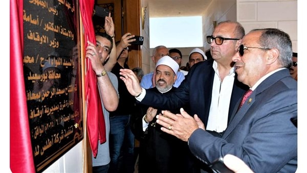 محافظ بورسعيد يفتتح مسجد الرحمن في بورسعيد