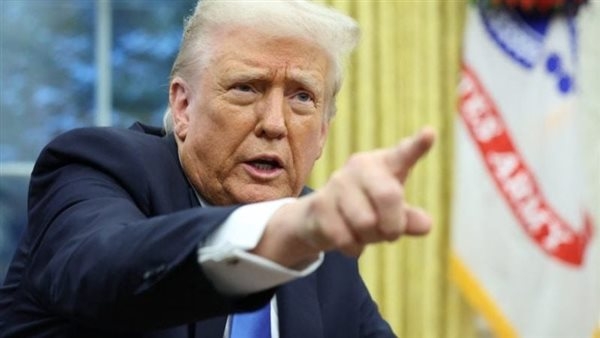 ترامب: يجب على إيران الآن الموافقة على إنهاء هذه الحرب