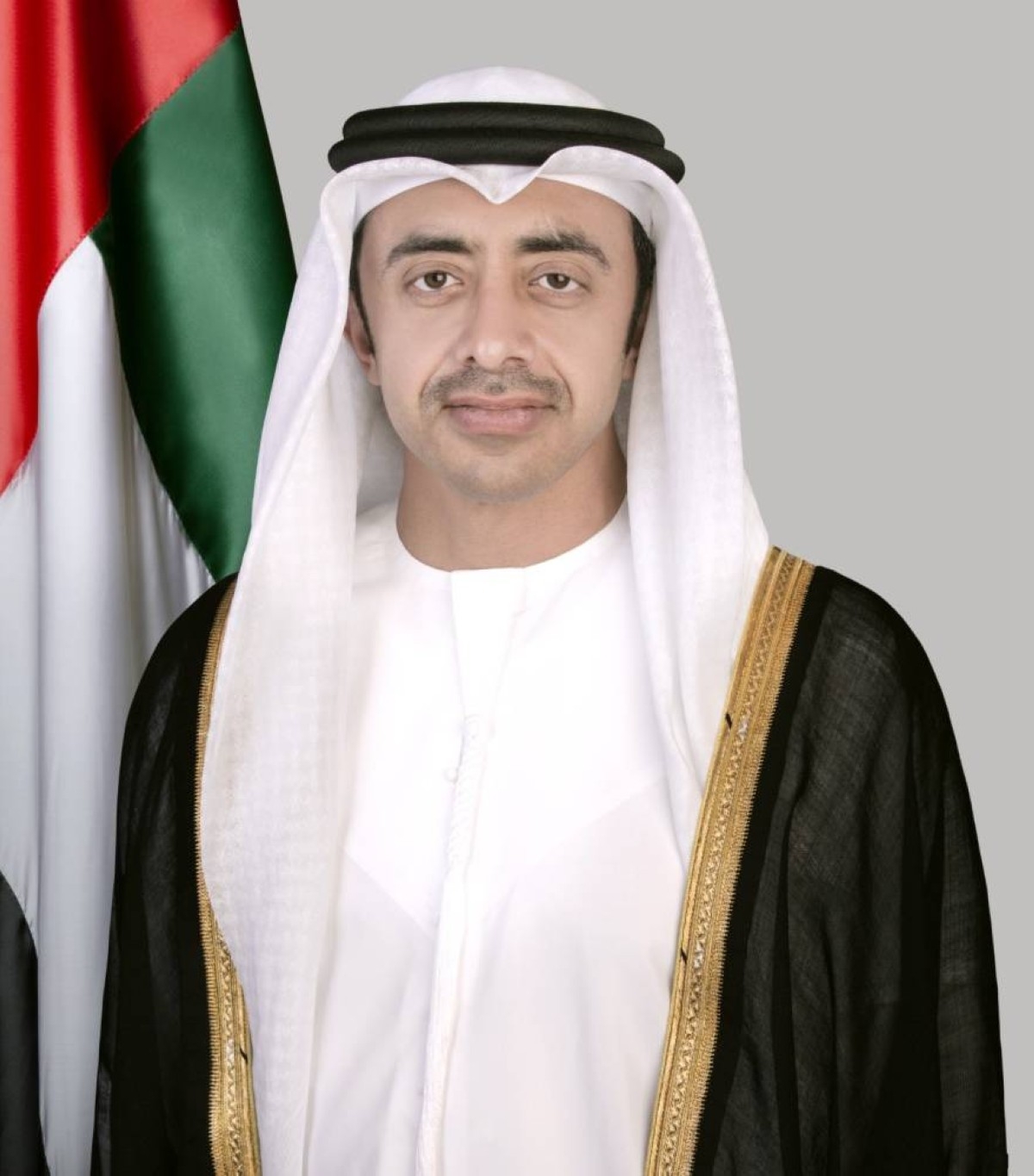 عبدالله بن زايد يبحث مع نائب رئيس الوزراء وزير الخارجية النيوزيلندي تعزيز التعاون والشراكة