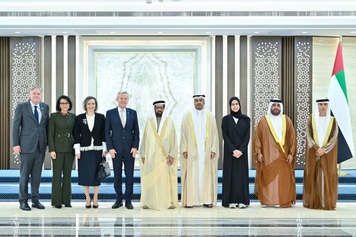 بحث التعاون بين المجلس الوطني والبرلمان الأوروبي