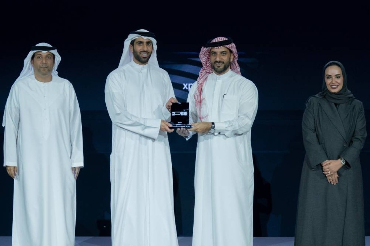 سلطان بن أحمد يشهد ختام «إكسبوجر»