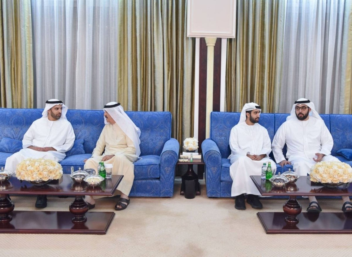 الحكام يواصلون تقبّل التهاني بالشهر الفضيل