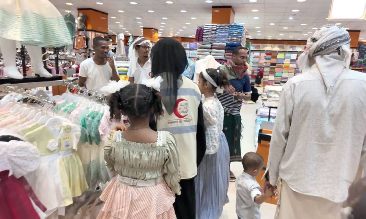 يستهدف 7525 مستفيداً.. «الهلال الإماراتي» تطلق مشروع كسوة العيد في حضرموت