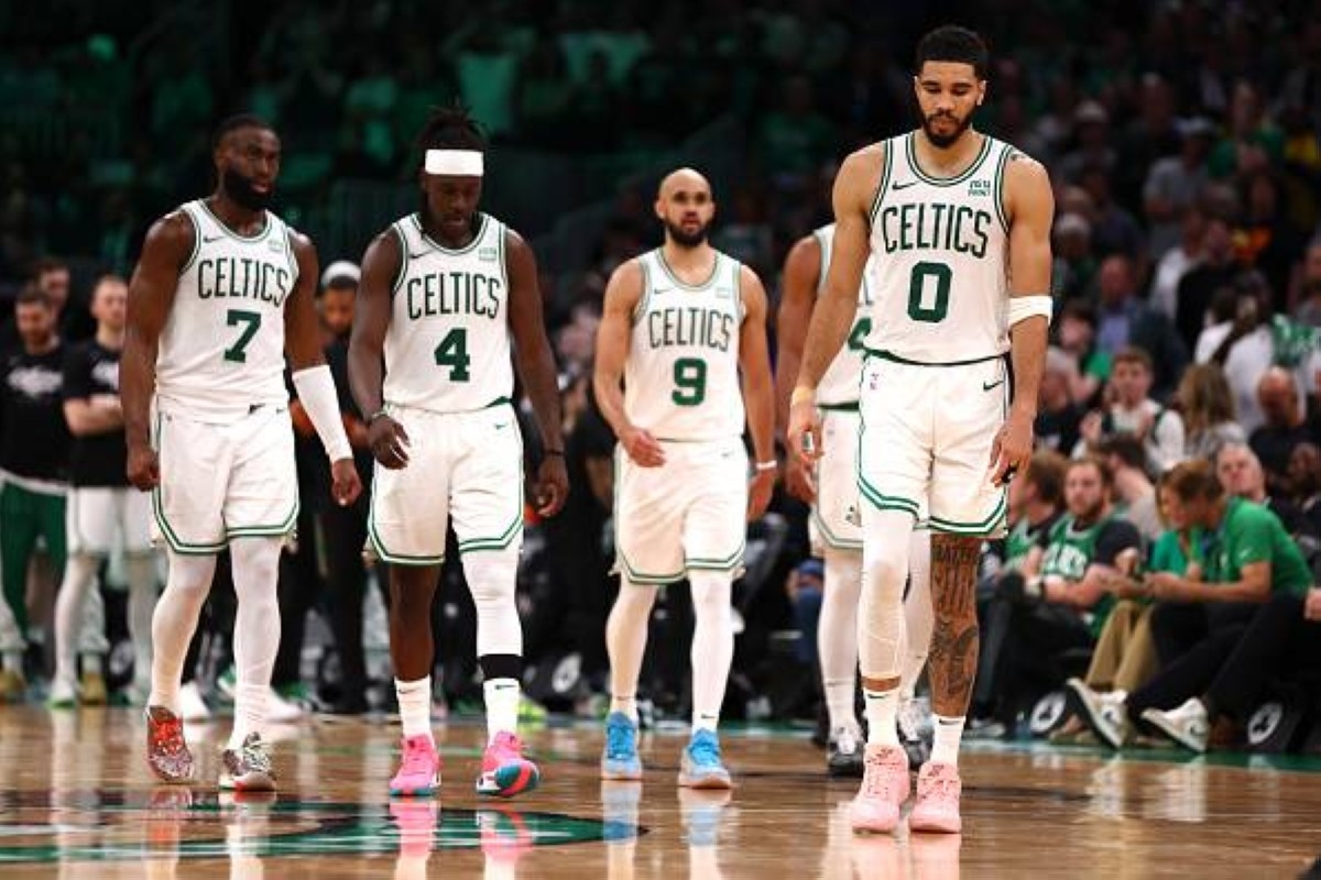 صفقة قياسية.. بيع بوسطن سيلتيكس حامل لقب "NBA" بـ6.1 مليارات دولار