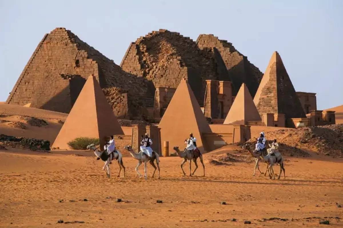مفاجأة في هرم مصري تكشف سراً تاريخياً غير متوقع