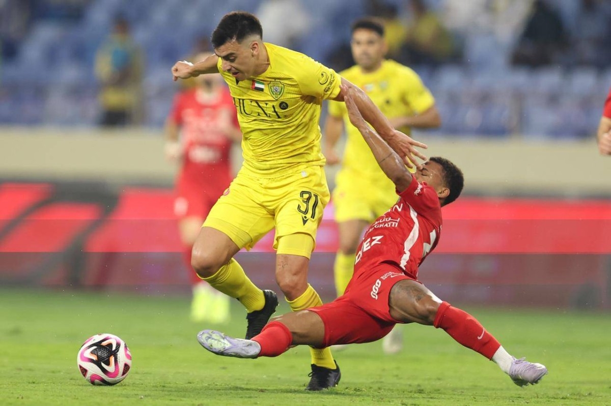شباب الأهلي يجتاز الوصل ويتأهل للقاء الشارقة في نهائي كأس رئيس الدولة
