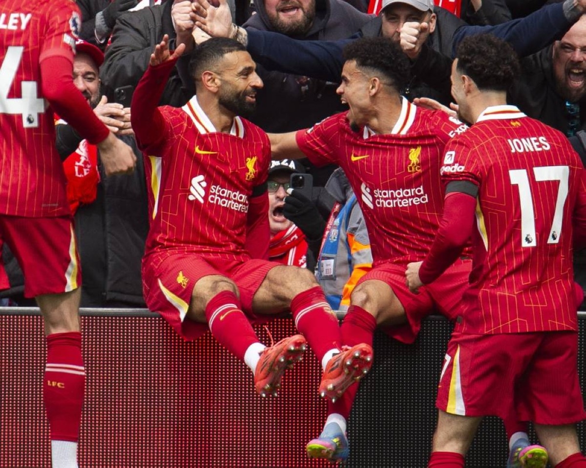 ليفربول يهزم ويستهام ويصبح على بعد فوزين للتتويج بالدوري الإنجليزي