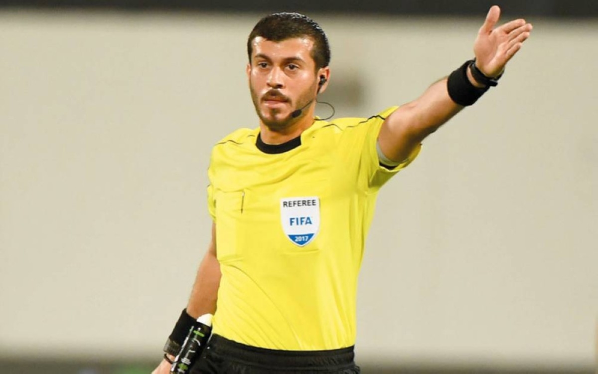 آل علي وخادم ضمن قضاة ملاعب مونديال الأندية