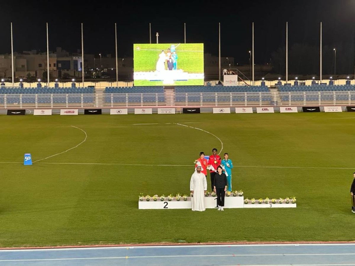 العداءة مريم كريم تفوز بالذهبية الآسيوية الثانية للإمارات في ألعاب القوى