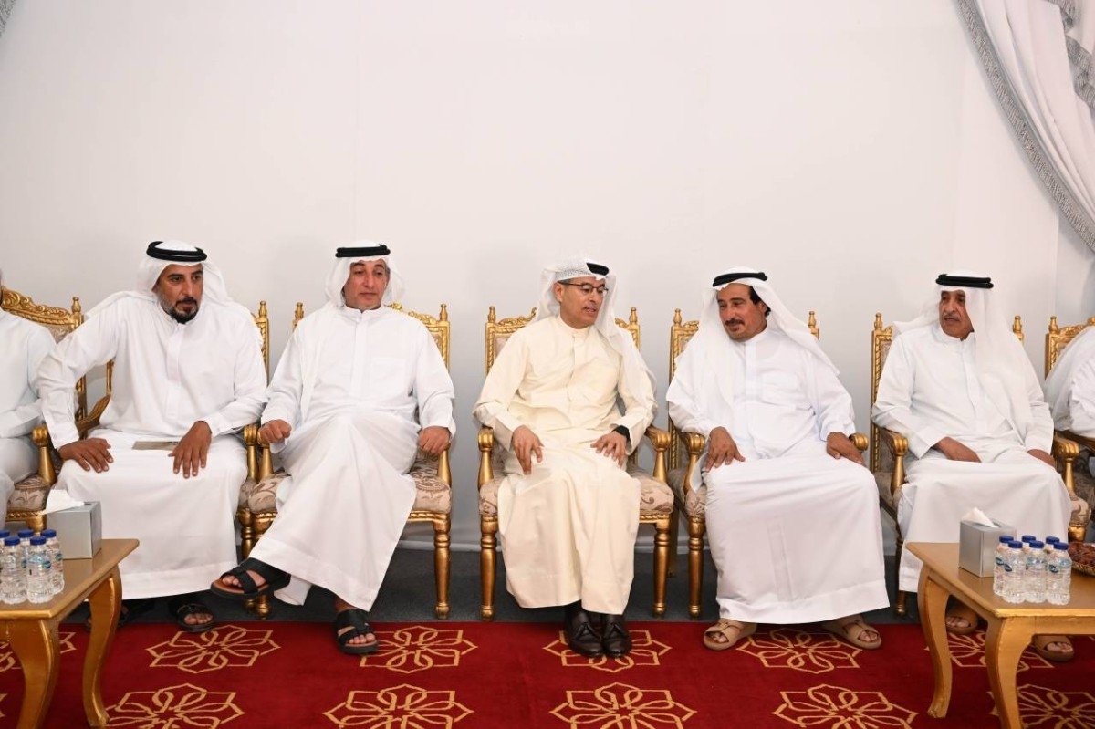 أحمد بن سعيد ومنصور بن محمد يعزيان بوفاة محمد عبدالله السويدي