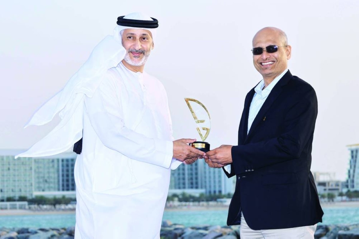 «آسيوي الشراع» يشيد بنجاح «دبي كايت سيرف»