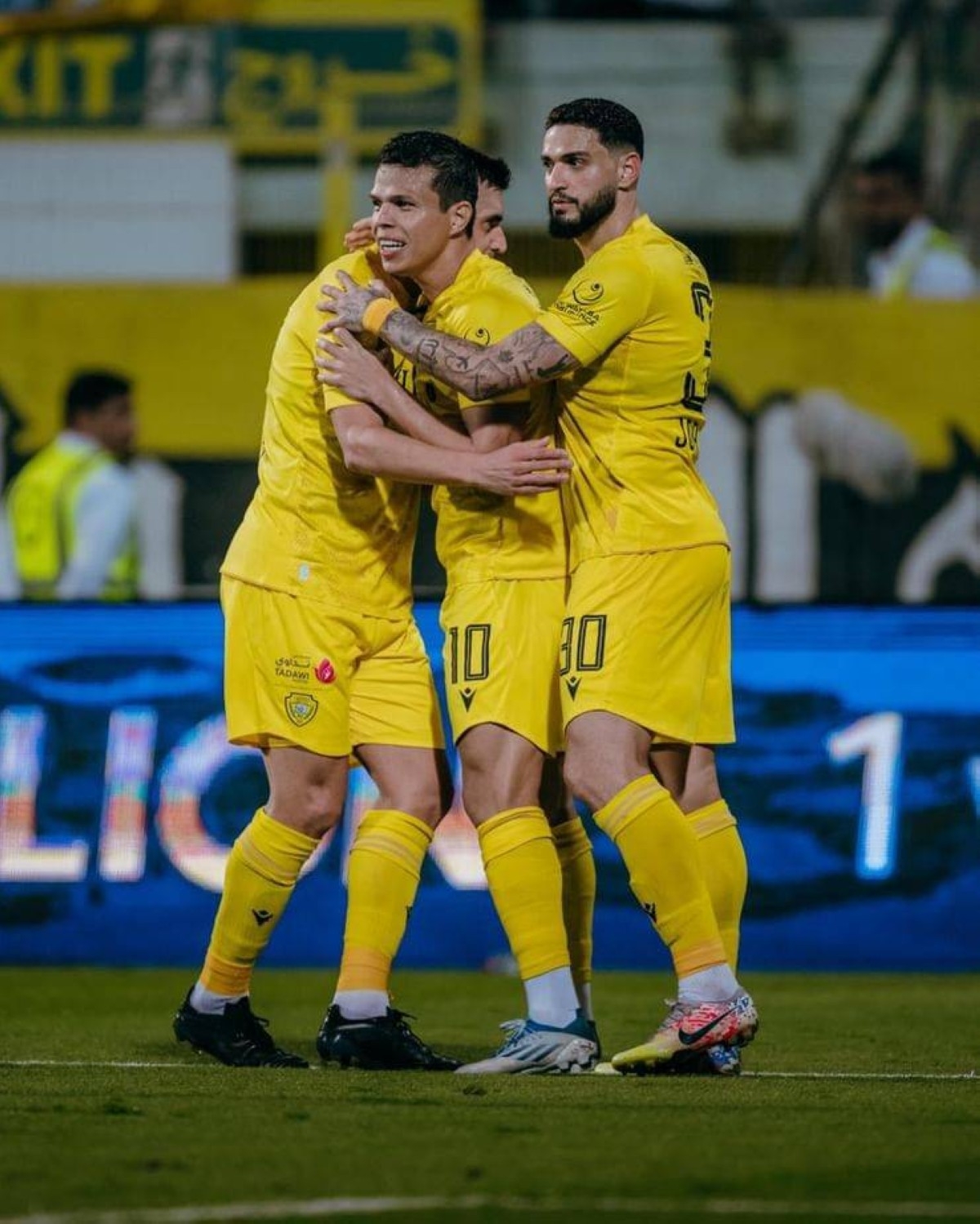 دوري أدنوك للمحترفين.. فابيو ليما يعادل رقم فهد خميس التاريخي